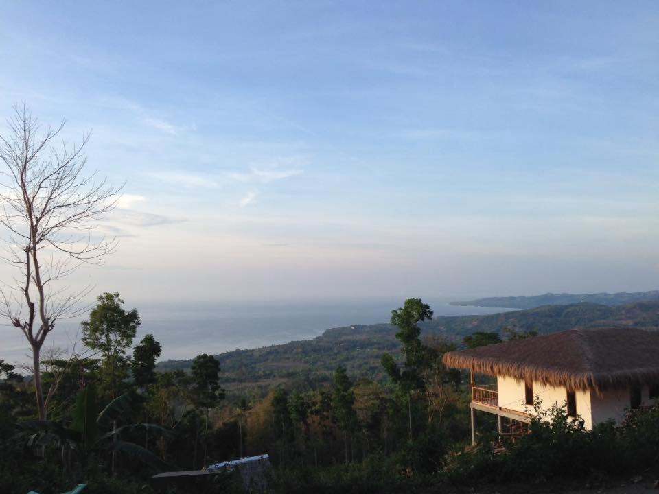 Hillside Village Apartment 72Sqm Size With Kitchen Siquijor Exterior photo